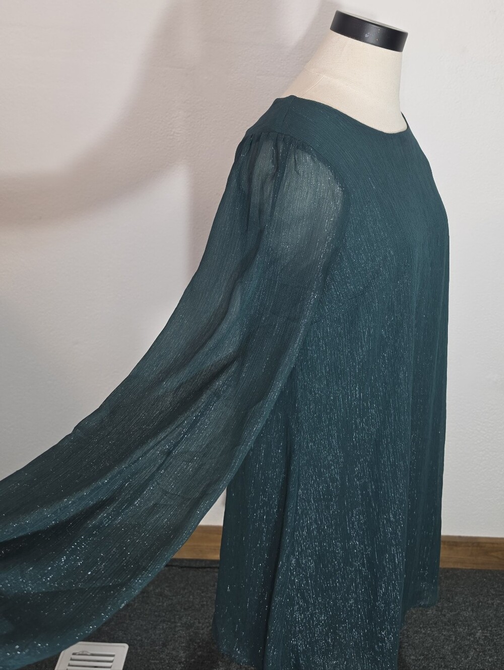 Andree By Unit Dress Sparkling Flowy Sheer Overlay Green Size M - Picture 4 of 14